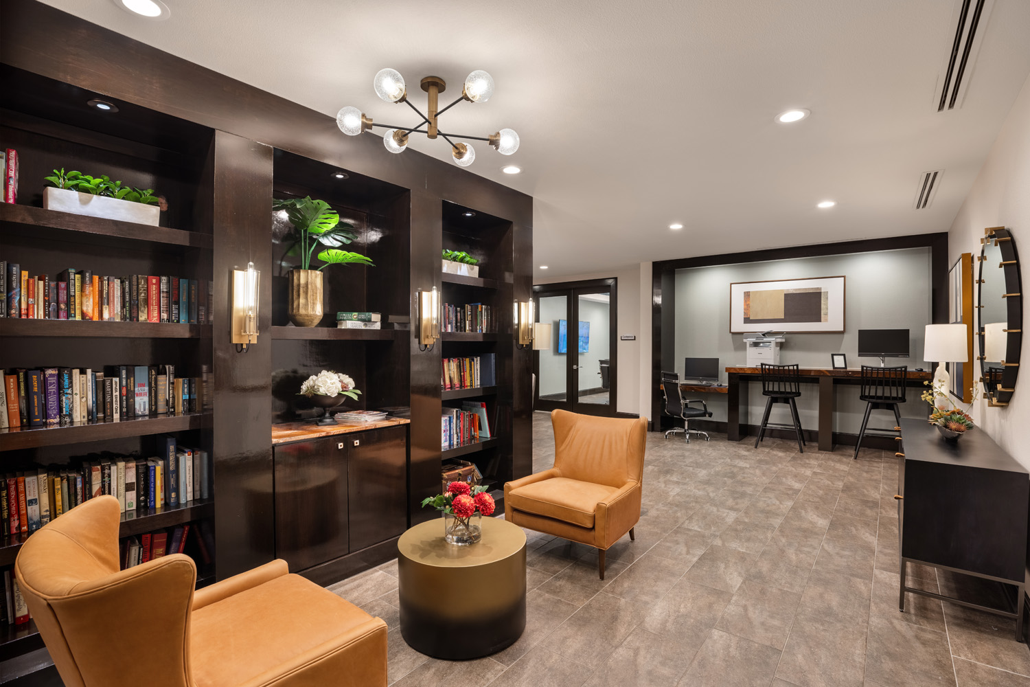 Amenities 1 | Tanglewood Uptown Houston Apartments